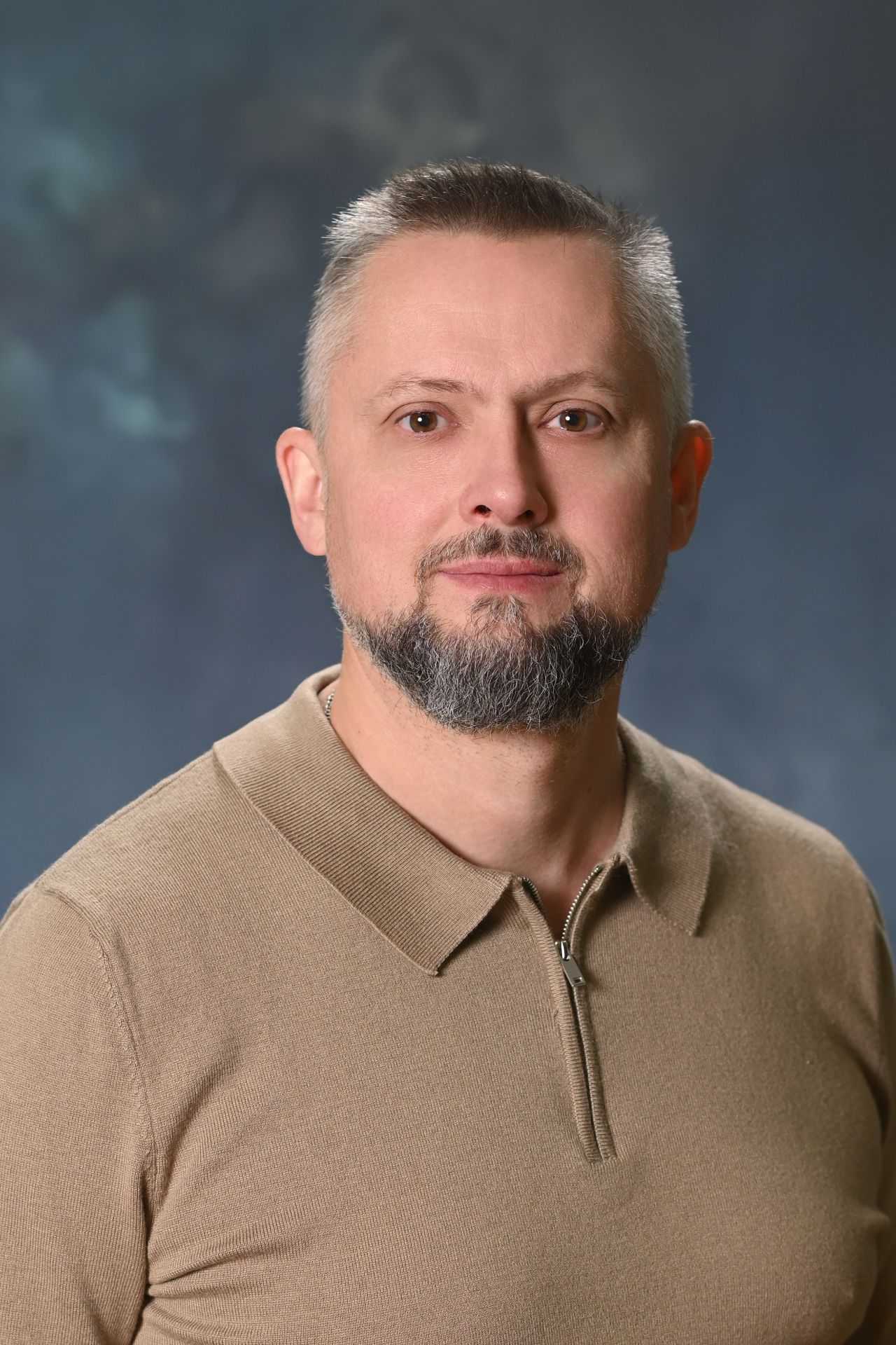 Зуев Александр Рудольфович.